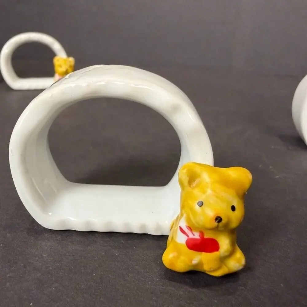 Set of 4 Vintage Ceramic Teddy Bear Napkins Rings, Country, Kitsch, Cozy